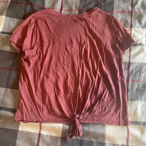 CLOSET CLEAN OUT - Picture 10 of 16